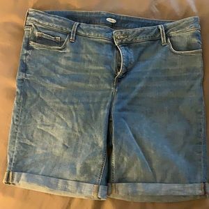 Old Navy Bermuda Shorts - Jeans